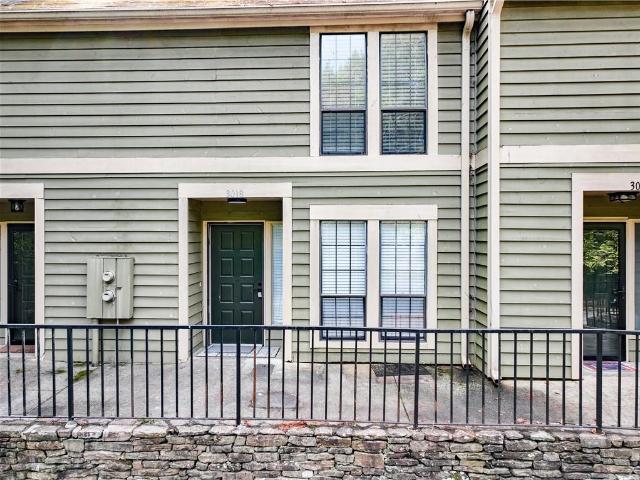 Condo for sale in Alpharetta, Fulton County