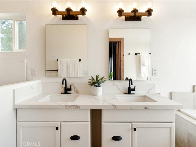House for sale in Running Springs