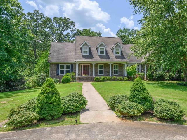 House for sale in Moody