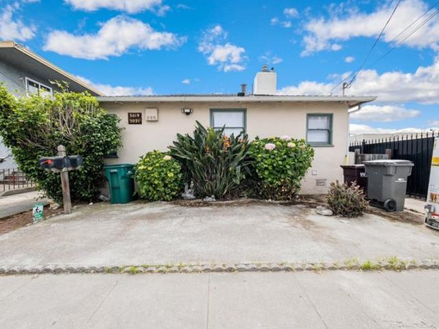House for sale in Oakland, California