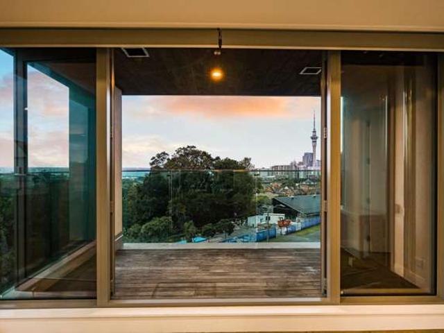 Apartment for sale in Freemans Bay