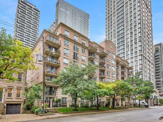 Condo for sale in Woburn, Ontario