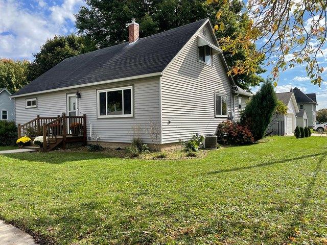House for sale in Hayfield, Dodge County