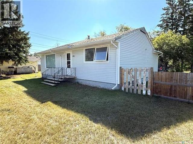 House for sale in Battleford, Saskatchewan