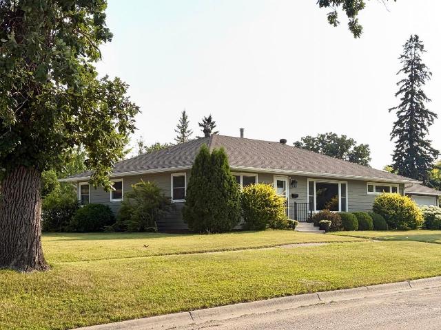 House for sale in Roseau, Minnesota