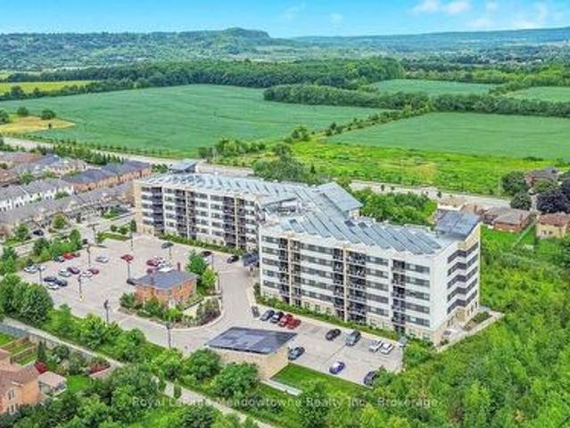 Condo for sale in Milton, Golden Horseshoe
