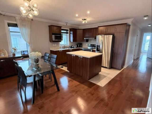 Apartment for rent in Duvernay, Laval (région administrative)