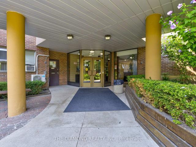Condo for rent in Woburn, Ontario