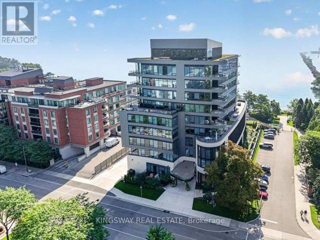 Condo for sale in Port Credit, Mississauga