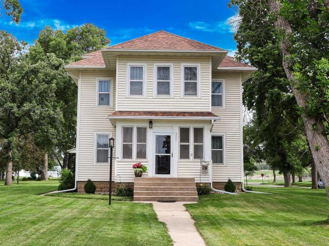 House for sale in Humboldt, Iowa