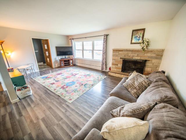 House for sale in Dodge Center, Minnesota