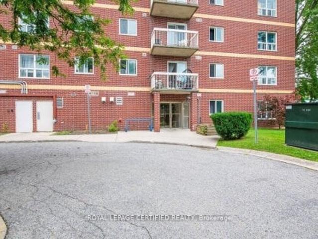 Condo for sale in Arva, Ontario