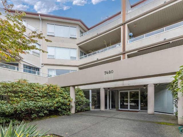 Condo for sale in Richmond, British Columbia