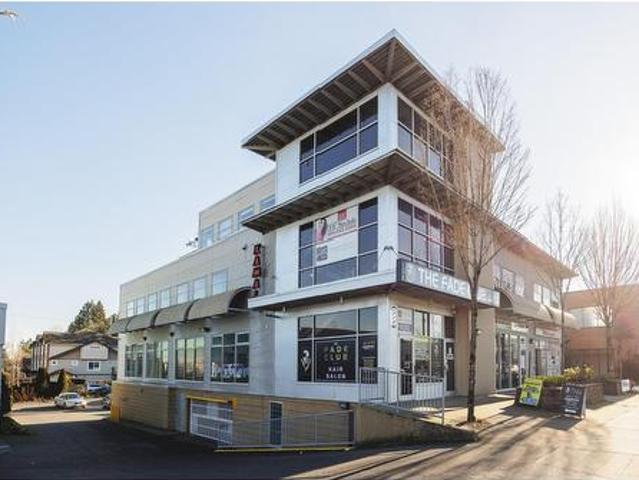 Commercial for rent in Surrey, British Columbia