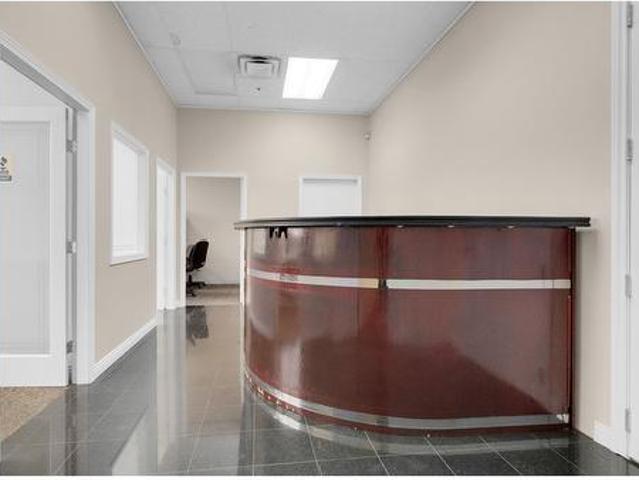 Commercial for rent in Surrey