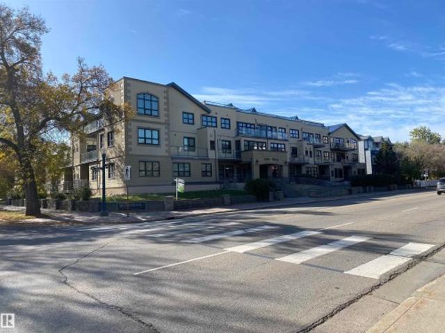 Condo for sale in Wedgewood, Alberta