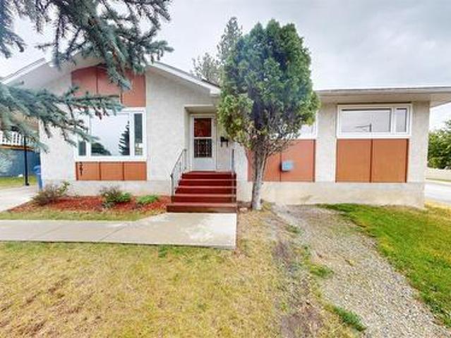 House for sale in Cranbrook, British Columbia