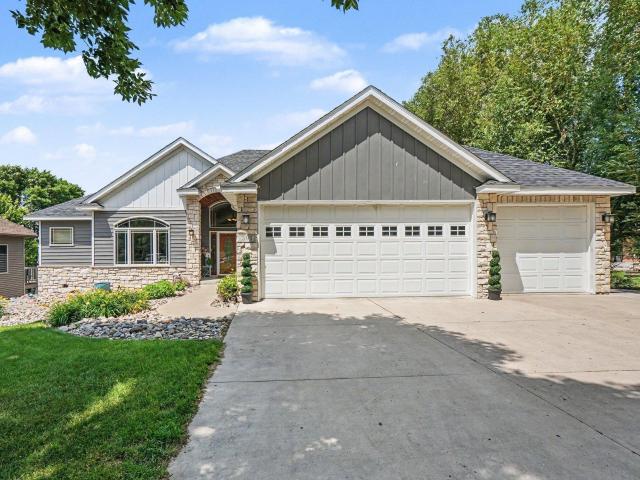 House for sale in New Prague, Minnesota