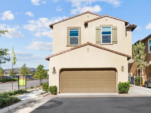 House for sale in Kevet, Santa Paula