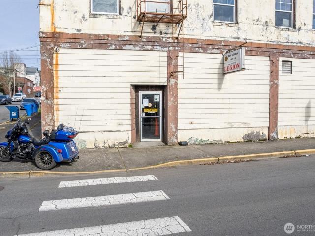 Commercial for sale in Kelso, Washington