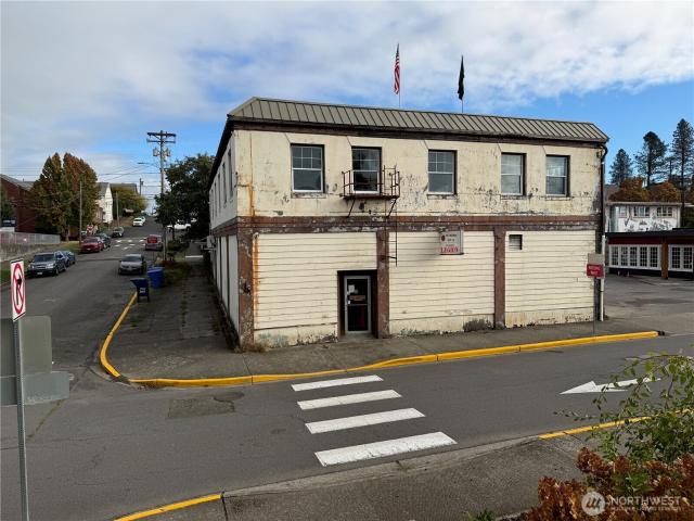 Commercial for sale in West Kelso, Kelso