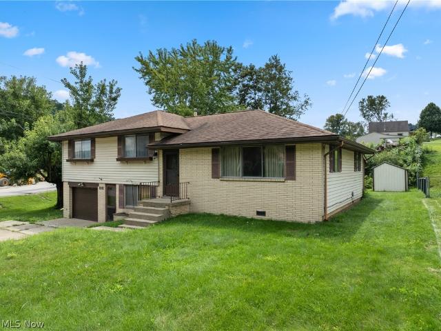 House for sale in Toronto, Ohio