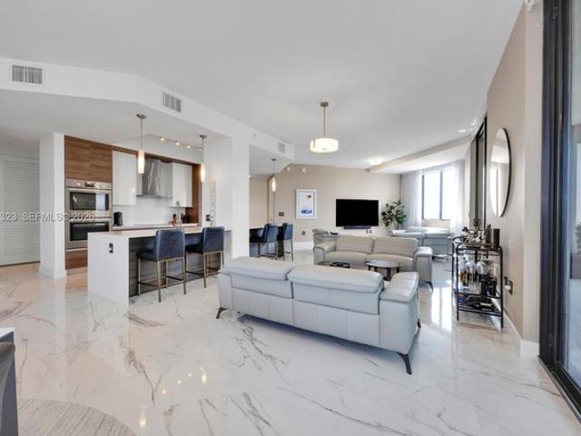 Condo for sale in Coral Gables, Florida