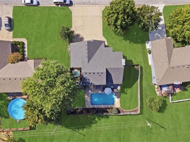 House for sale in East Elm Estates, Harrisonville