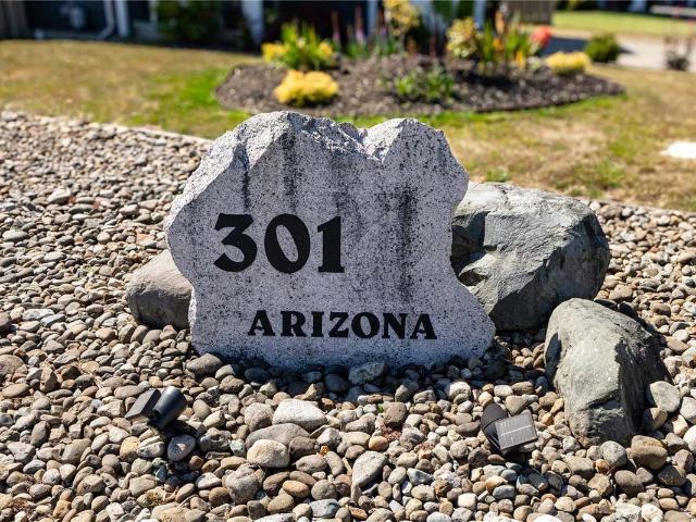 Duplex for sale in Strathcona, British Columbia