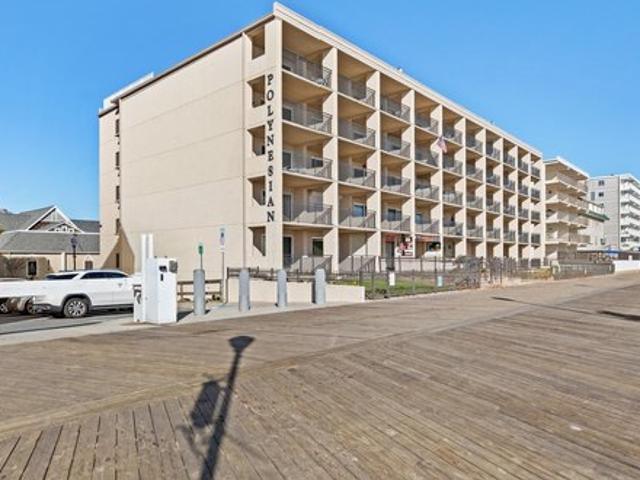 Condo for sale in Ocean City, Maryland