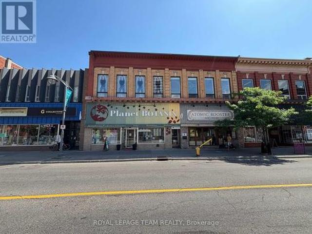 Commercial for rent in Somerset, Ottawa