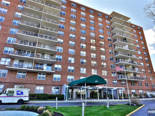 Property for sale in Hackensack, New Jersey
