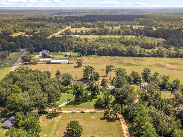 House for sale in Shepherd, Texas