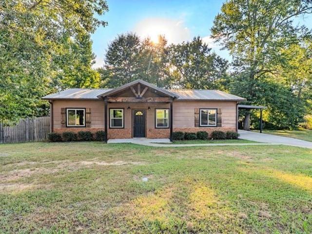 House for sale in Harrison, Texas