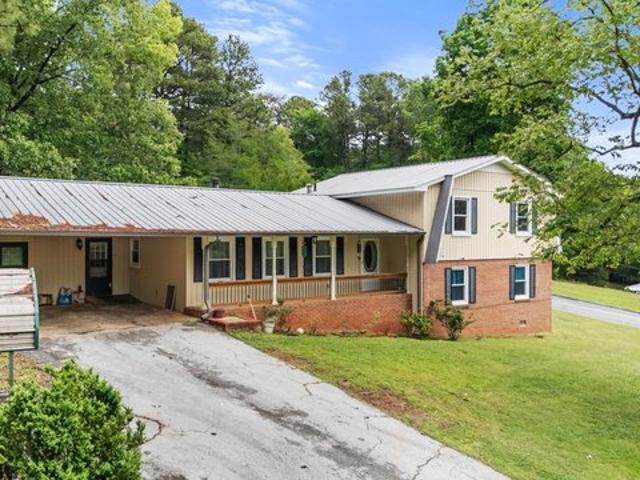 House for sale in Gordon, Georgia