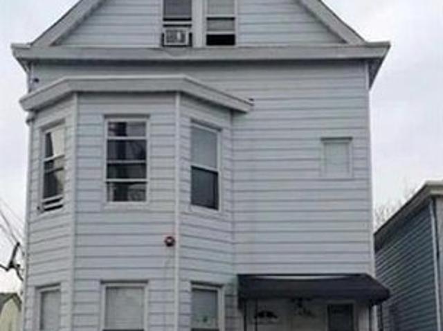 House for sale in Passaic, New Jersey