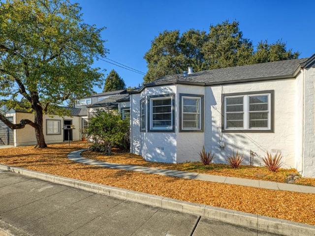 House for sale in California Street, Santa Cruz
