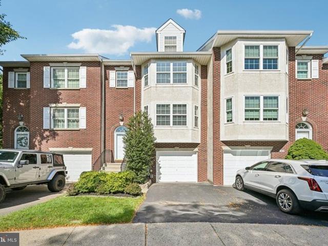 Townhouse for sale in Lansdale, Pennsylvania