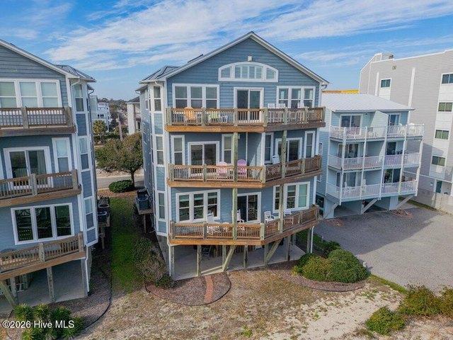 Condo for sale in Carolina Beach, North Carolina
