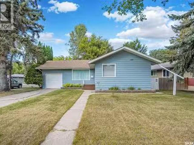 House for sale in Saskatoon, Saskatchewan