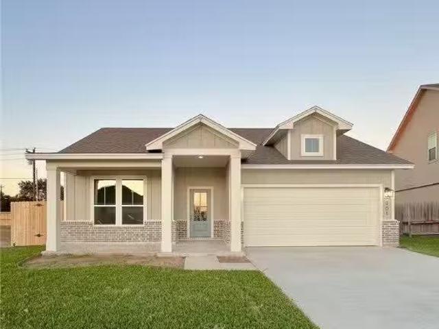 House for sale in Victoria