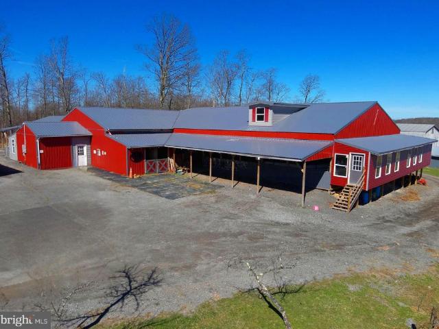 House for sale in Kingwood, West Virginia