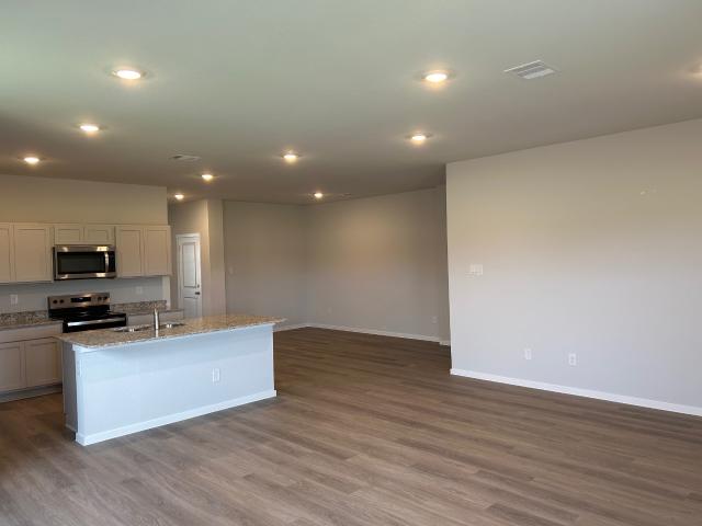 House for sale in Milam, Texas