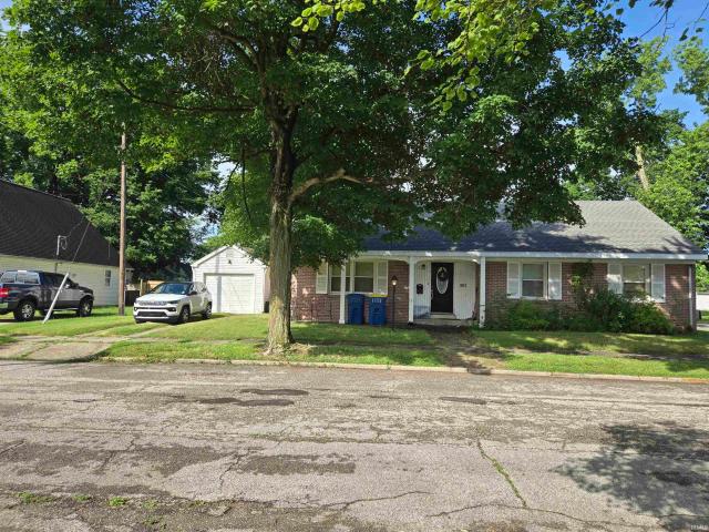 House for sale in Vincennes, Indiana