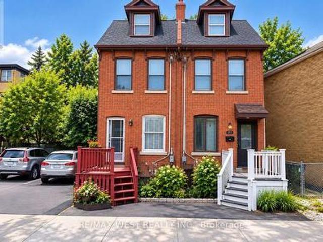 Property for sale in University—Rosedale, Toronto