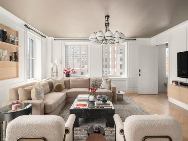 Condo for sale in Arverne, New York