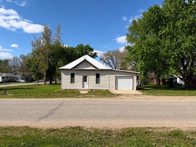 House for sale in Woodbury, Iowa