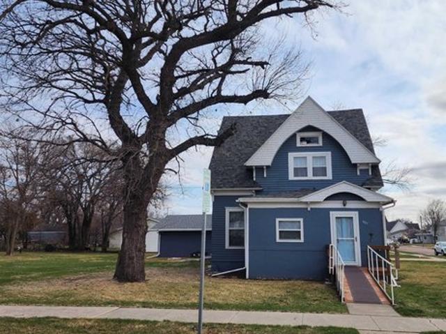 House for sale in Salem, South Dakota