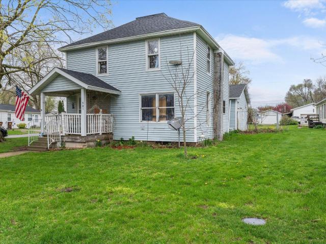 House for sale in Ashley, Indiana