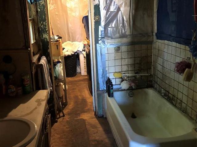 House for sale in Bowie, Texas